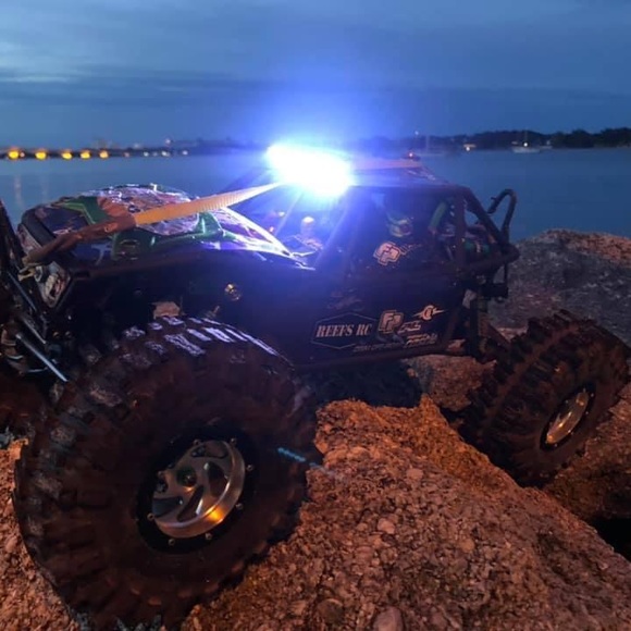 Twist of Bone Customs-FlashpointRacing R/C racing &Rock crawling + vintage toys - Picture 2 of 15